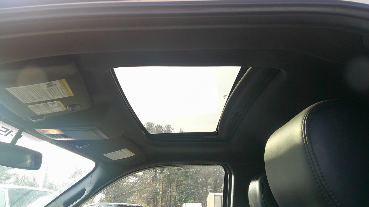 Ford F-150 SVT Raptor SuperCrew 5.5-ft. Bed 4WD 2012