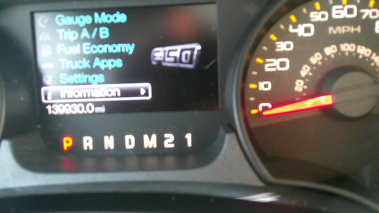 Ford F-150 SVT Raptor SuperCrew 5.5-ft. Bed 4WD 2012