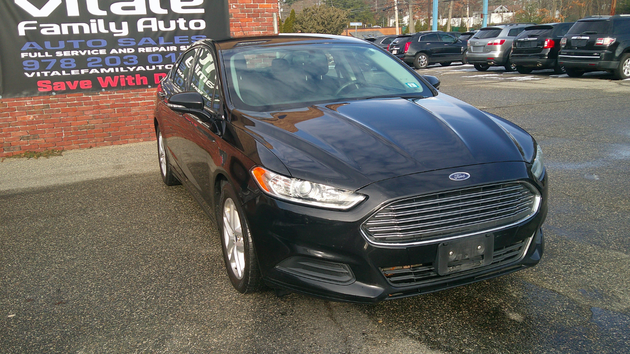 Ford Fusion SE 2015