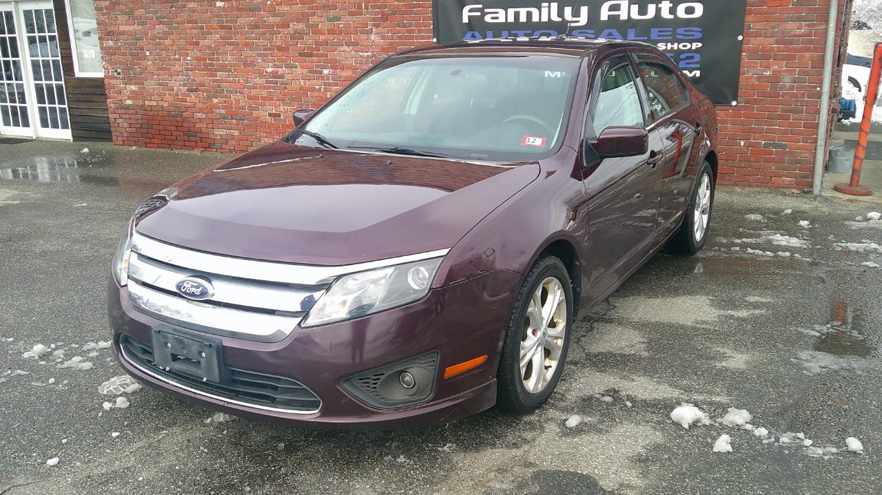 Ford Fusion SE 2012