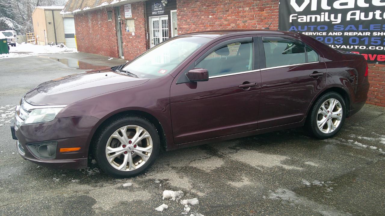 Ford Fusion SE 2012