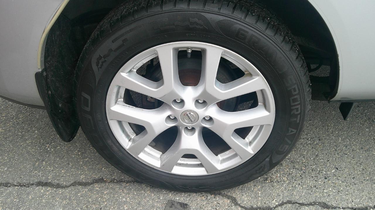 Nissan Rogue S AWD 2013