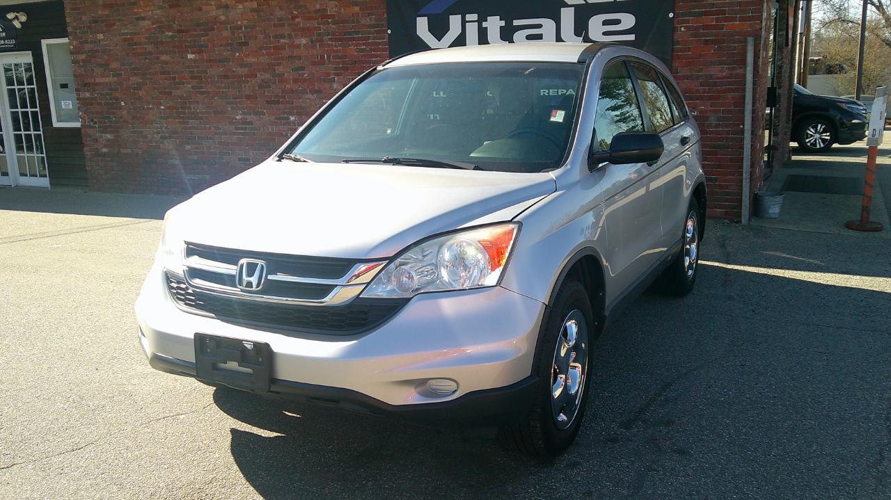 Honda CR-V LX 4WD 5-Speed AT 2011