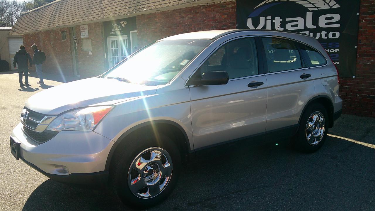 Honda CR-V LX 4WD 5-Speed AT 2011