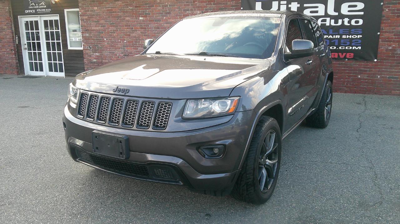 Jeep Grand Cherokee Laredo 4WD 2015