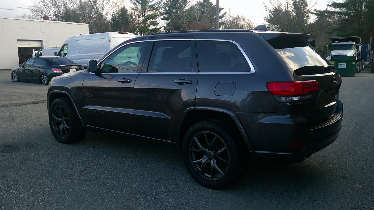 Jeep Grand Cherokee Laredo 4WD 2015