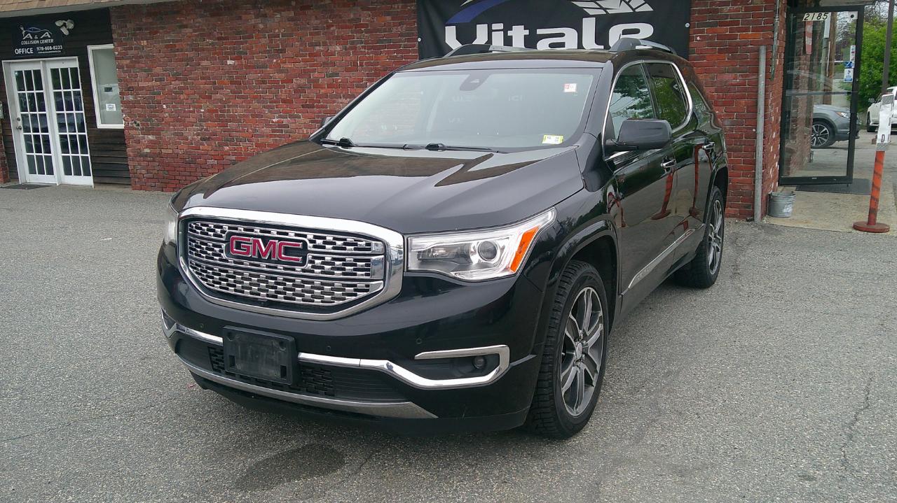 GMC Acadia Denali AWD 2018