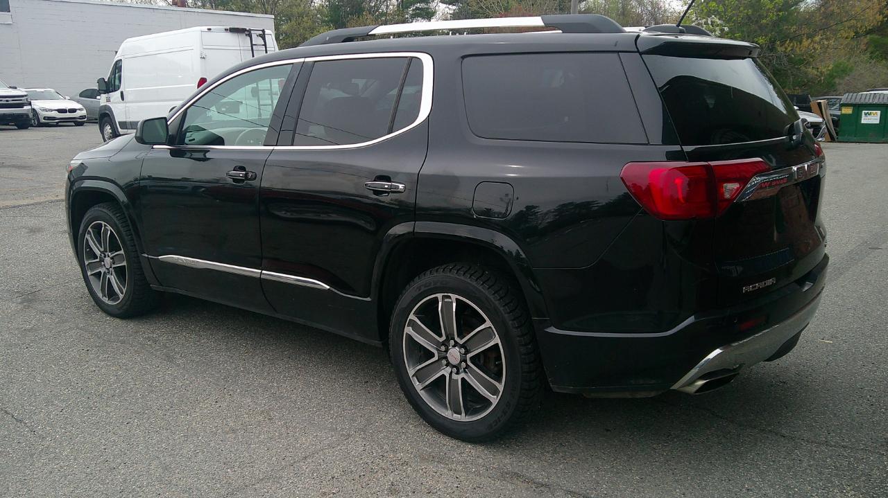 GMC Acadia Denali AWD 2018