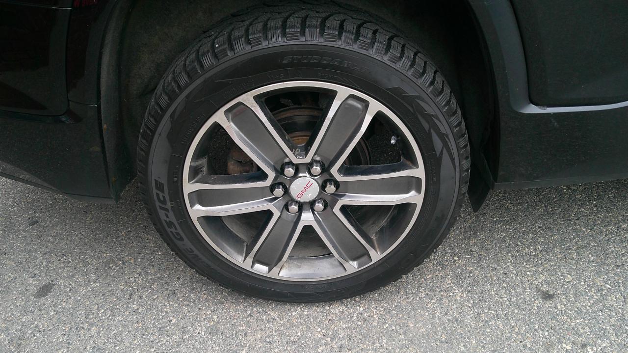 GMC Acadia Denali AWD 2018