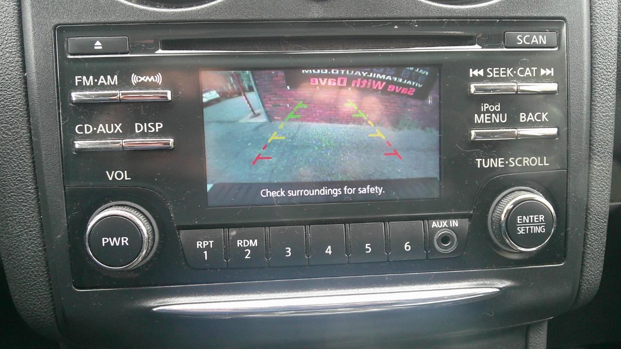 Nissan Rogue S FWD Krom Edition 2012