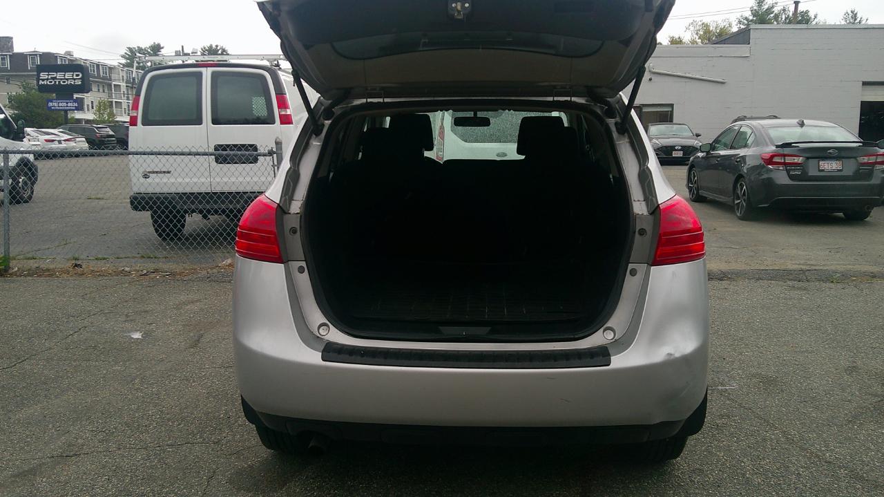 Nissan Rogue S FWD Krom Edition 2012