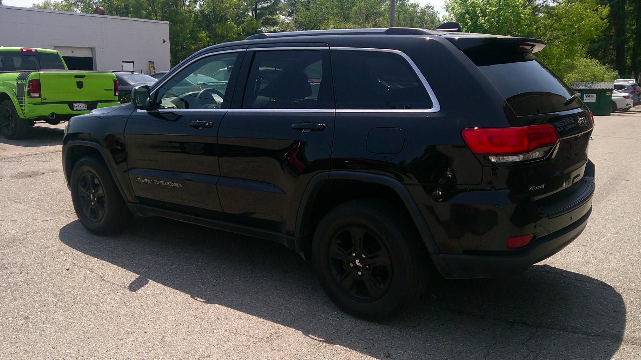 Jeep Grand Cherokee Laredo 4WD 2017