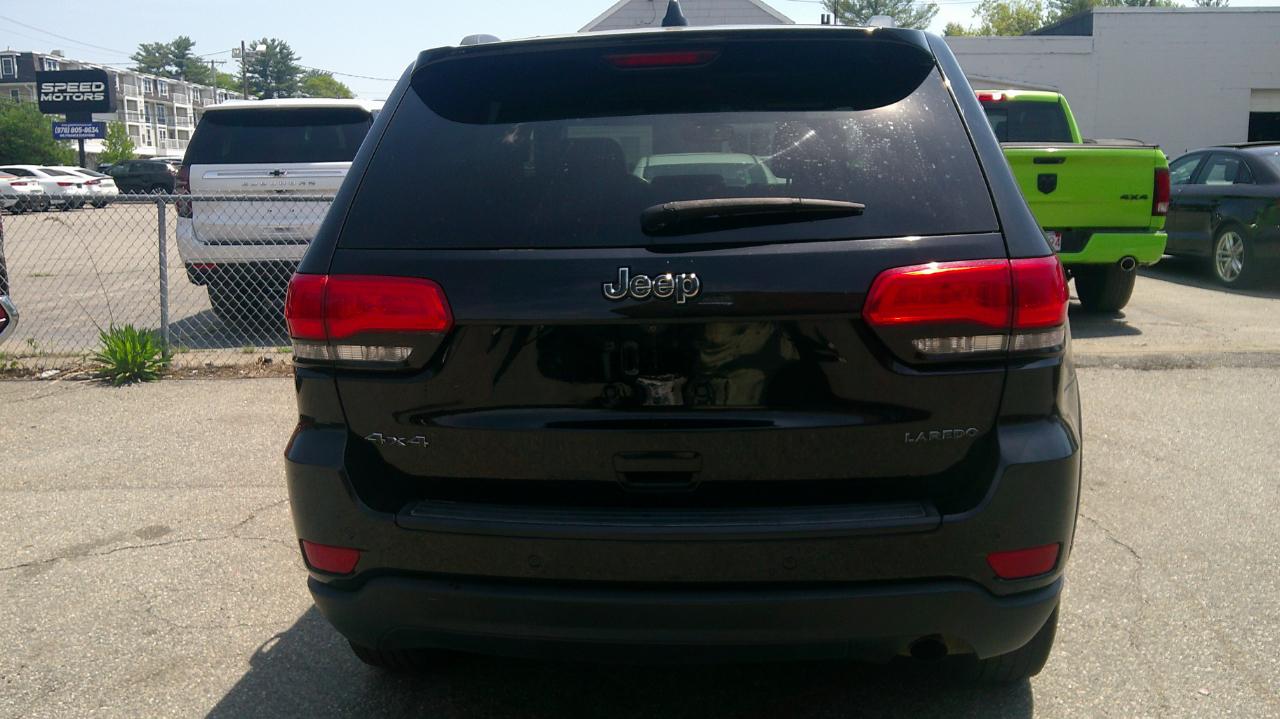 Jeep Grand Cherokee Laredo 4WD 2017