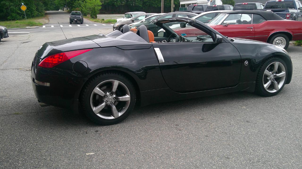 Nissan 350Z Enthusiast Roadster 2006