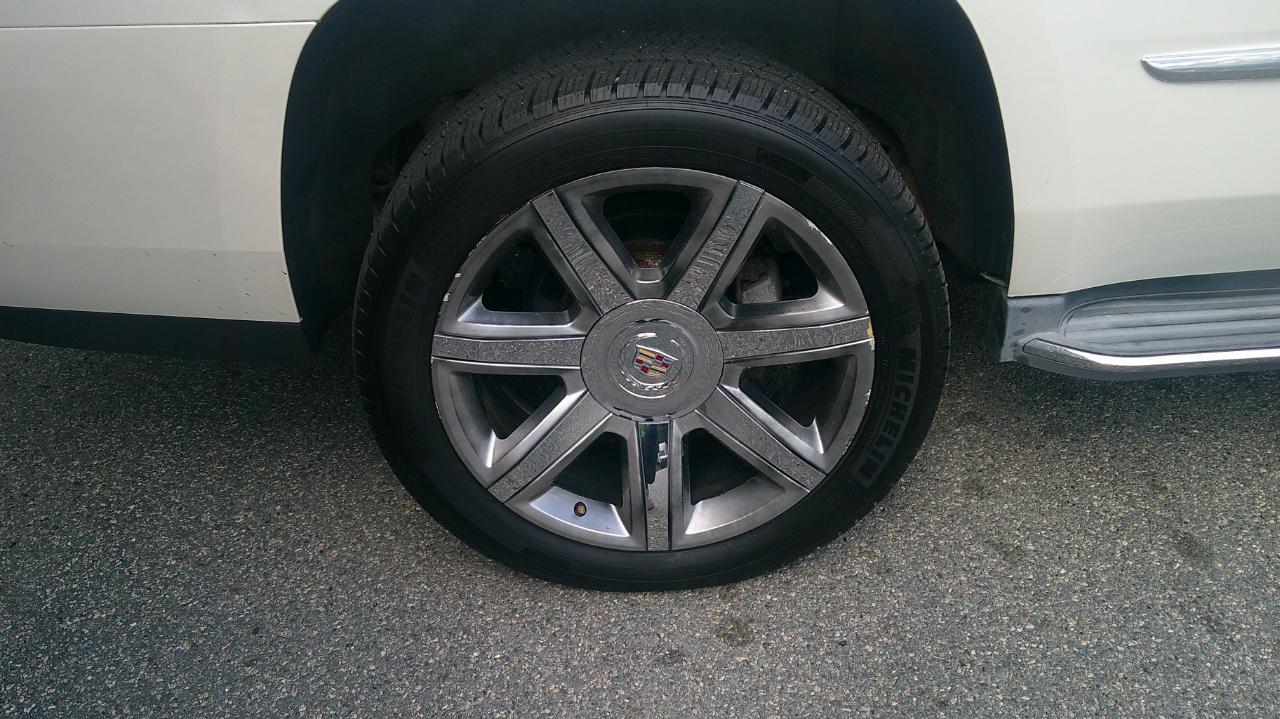 Cadillac Escalade Luxury 4WD 2015