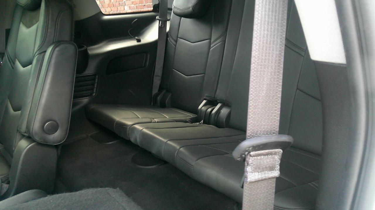 Cadillac Escalade Luxury 4WD 2015