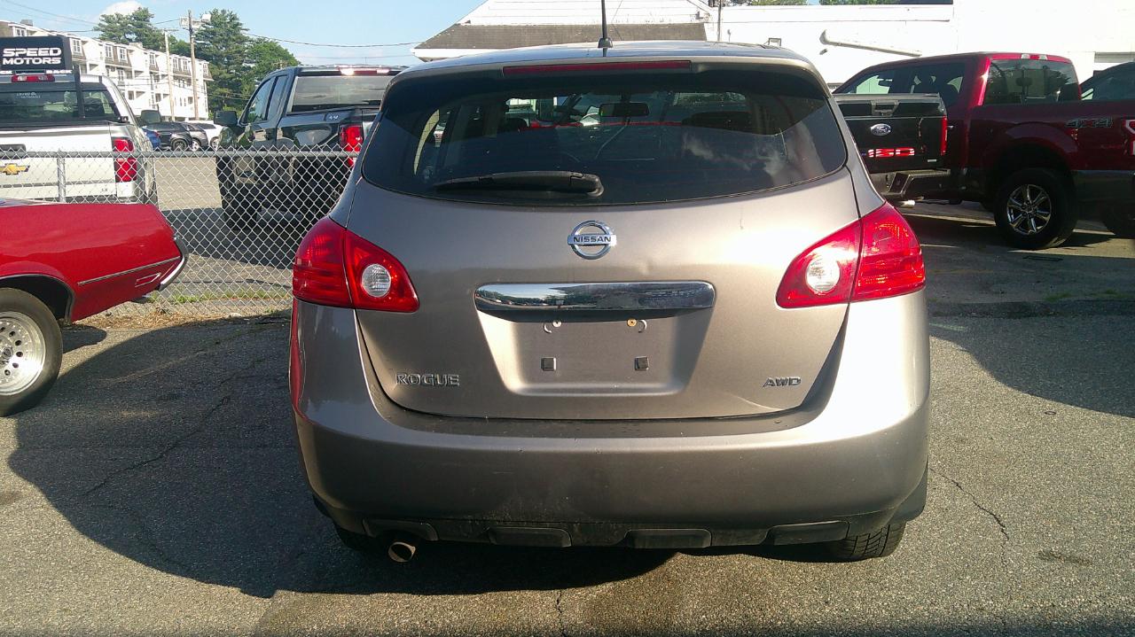 Nissan Rogue S AWD 2013