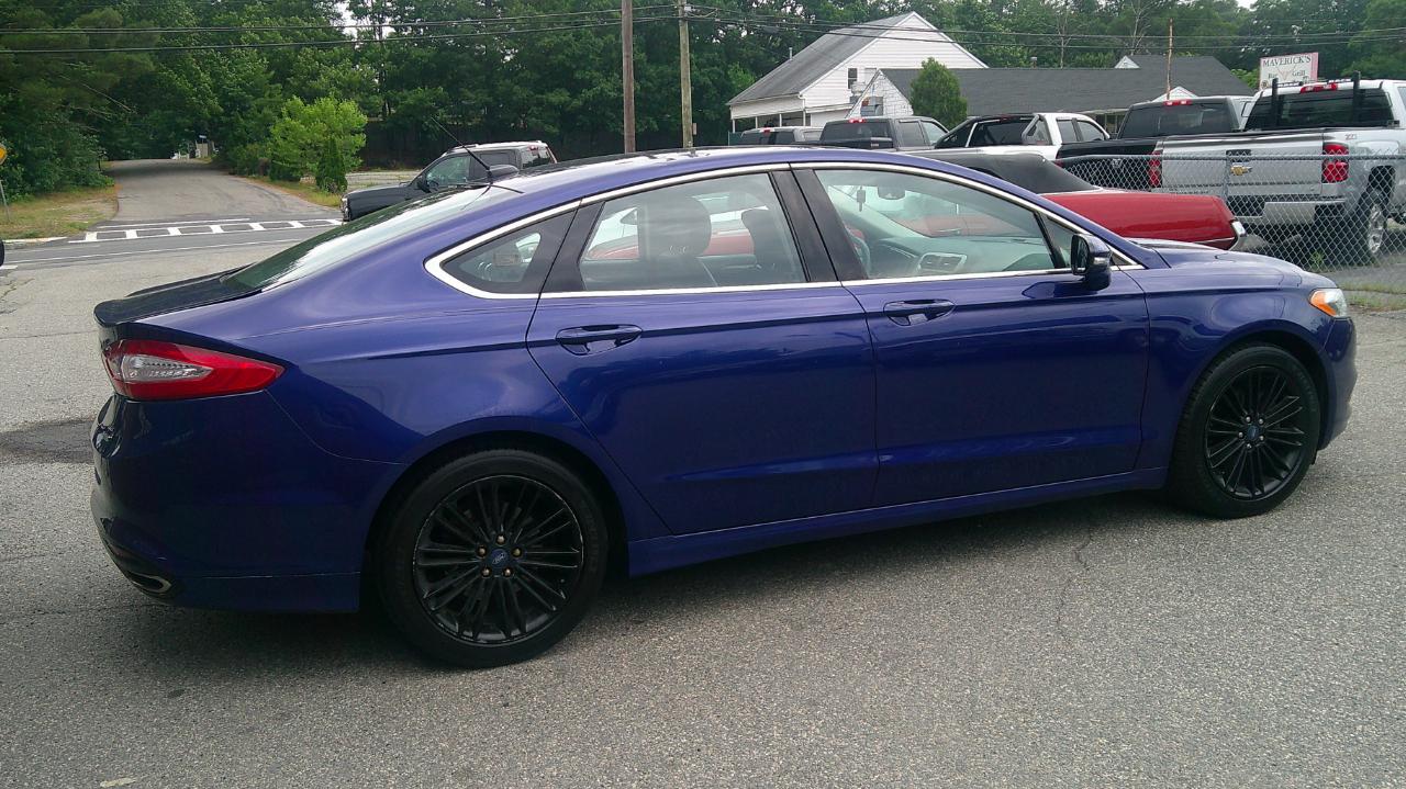 Ford Fusion SE 2013
