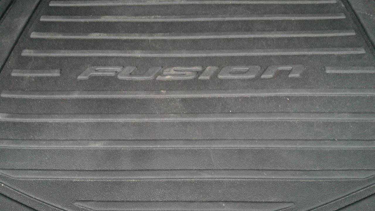 Ford Fusion SE 2013