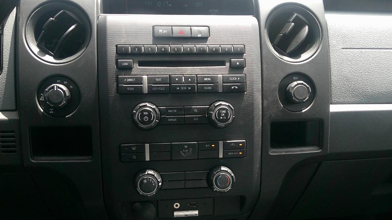 Ford F-150 XLT SuperCab 8-ft. Bed 4WD 2013