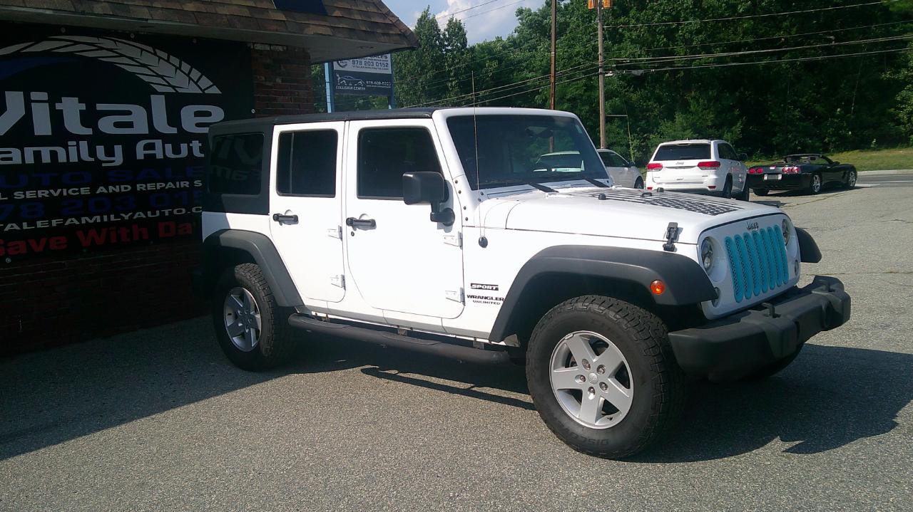 Jeep Wrangler Unlimited Sport 4WD 2015