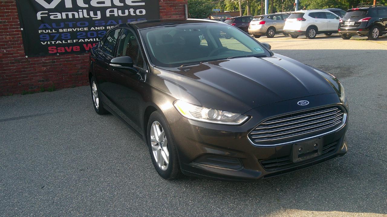 Ford Fusion SE 2015