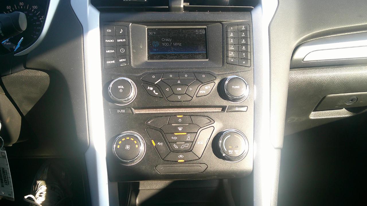 Ford Fusion SE 2015