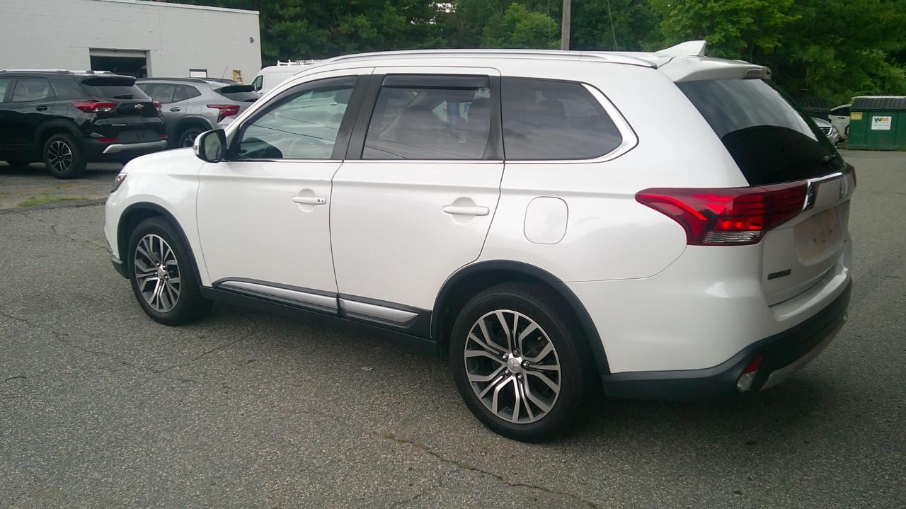 Mitsubishi Outlander SEL AWD 2018