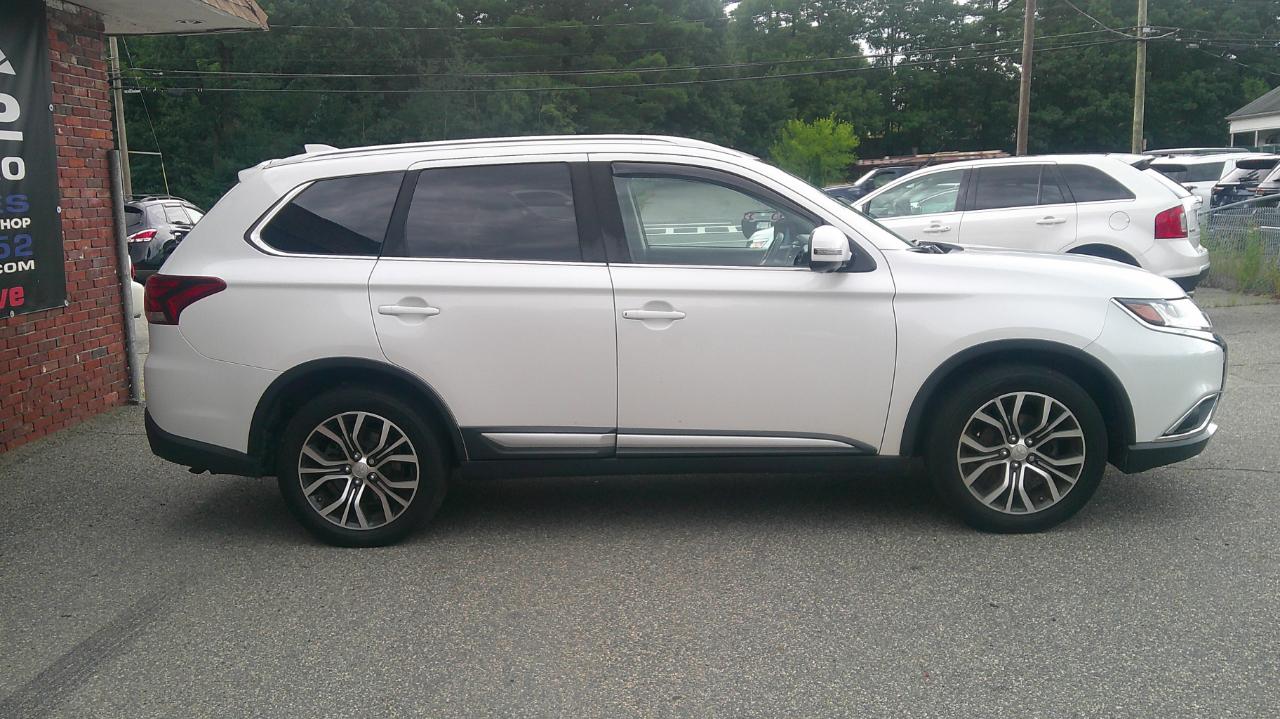 Mitsubishi Outlander SEL AWD 2018