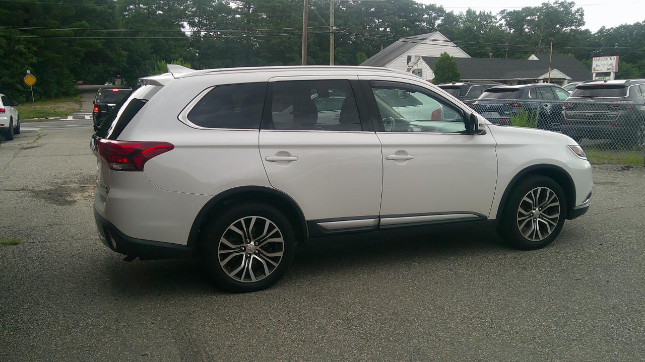 Mitsubishi Outlander SEL AWD 2018