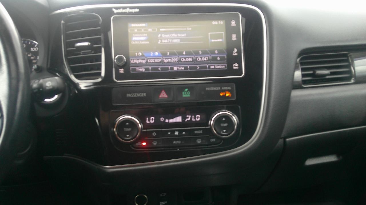 Mitsubishi Outlander SEL AWD 2018