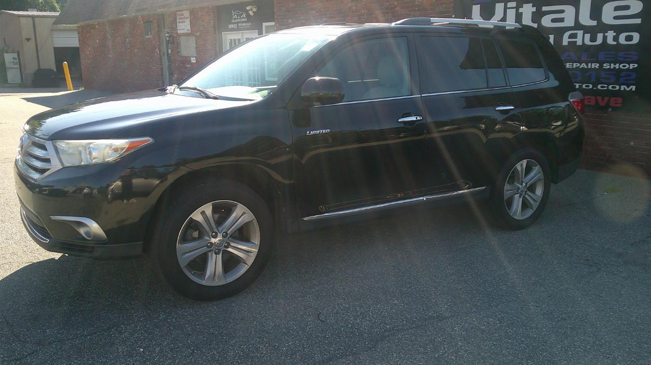 Toyota Highlander Limited 4WD 2013