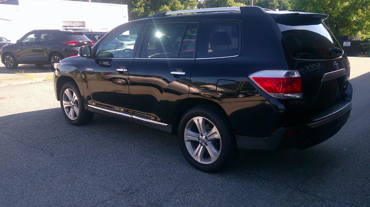 Toyota Highlander Limited 4WD 2013