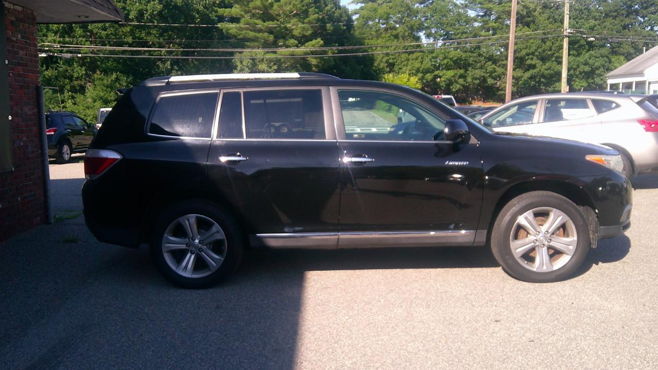 Toyota Highlander Limited 4WD 2013