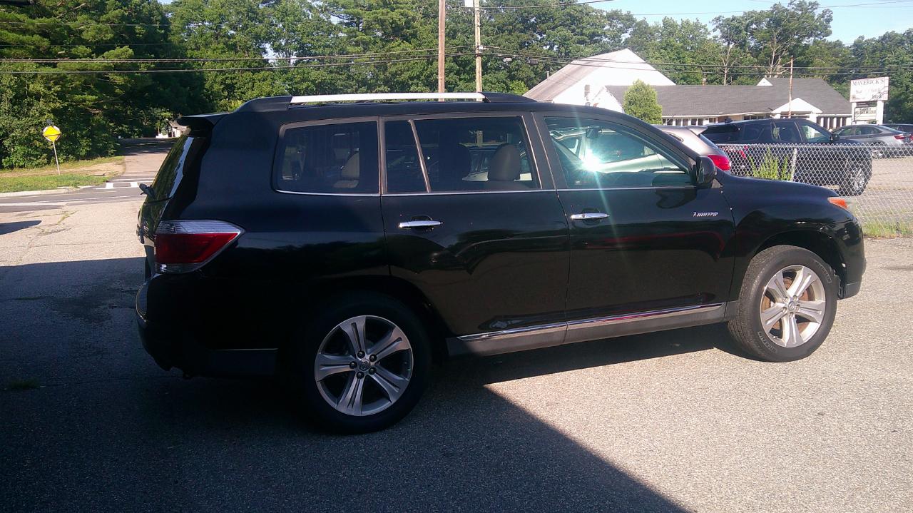 Toyota Highlander Limited 4WD 2013