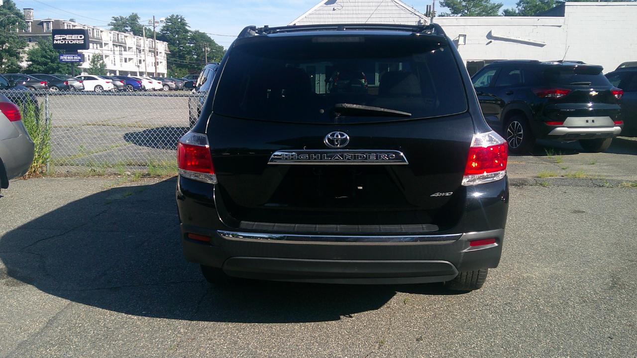 Toyota Highlander Limited 4WD 2013