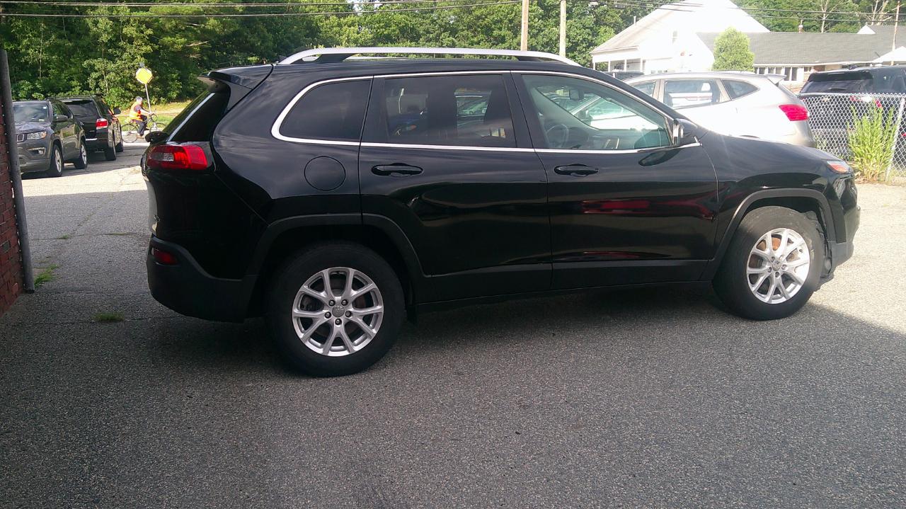 Jeep Cherokee Latitude 4WD 2017