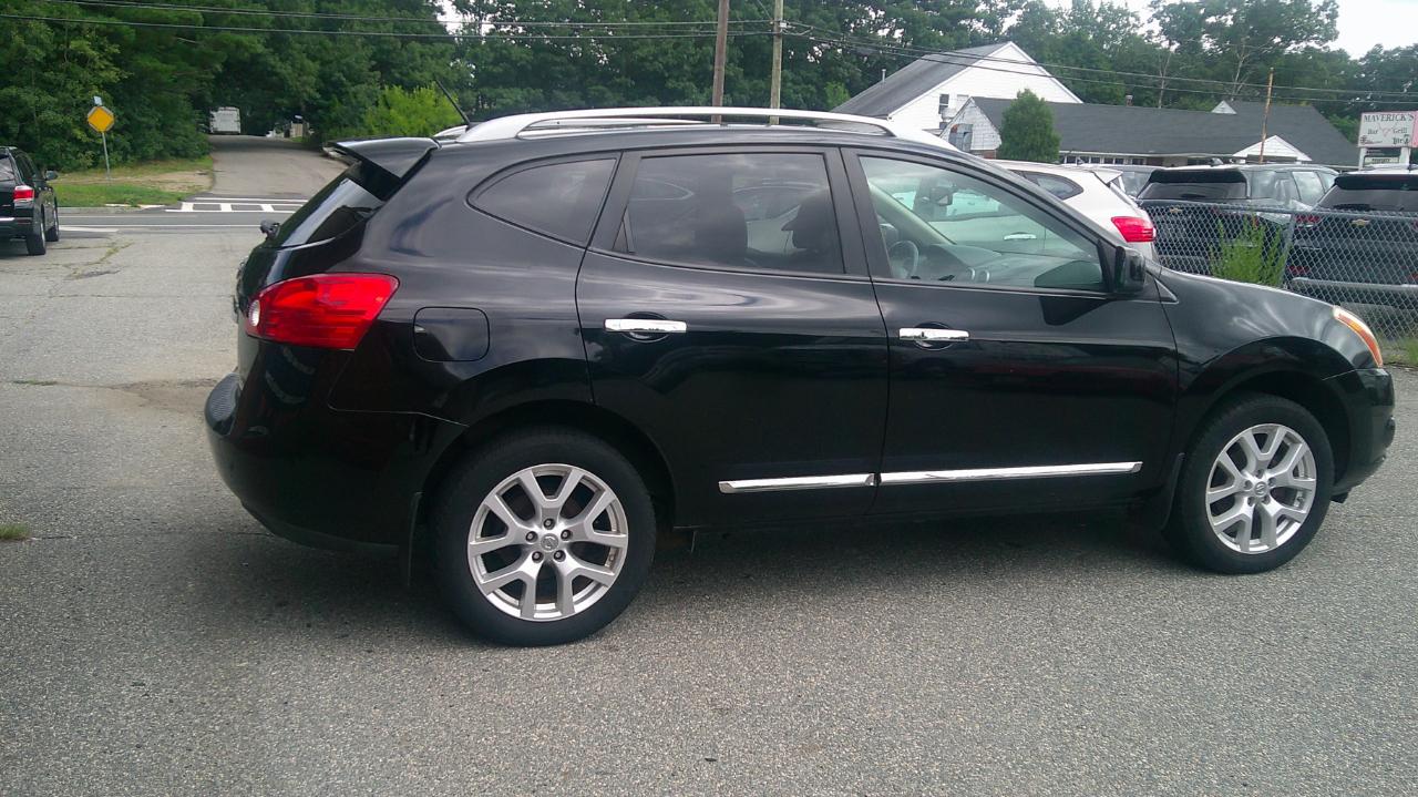 Nissan Rogue S AWD 2011