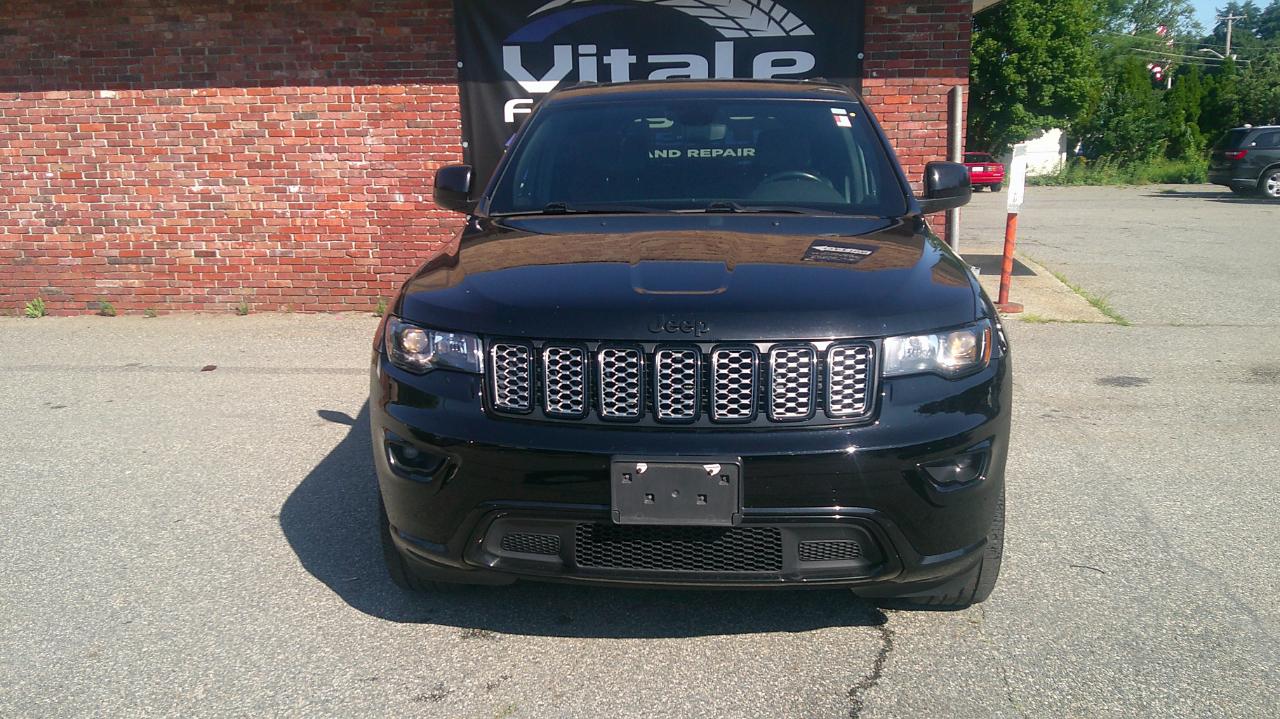Jeep Grand Cherokee Laredo 4WD 2019