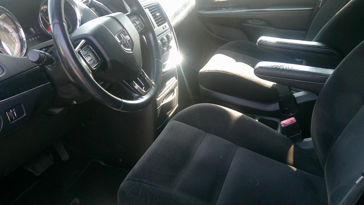 Dodge Grand Caravan SE 2014
