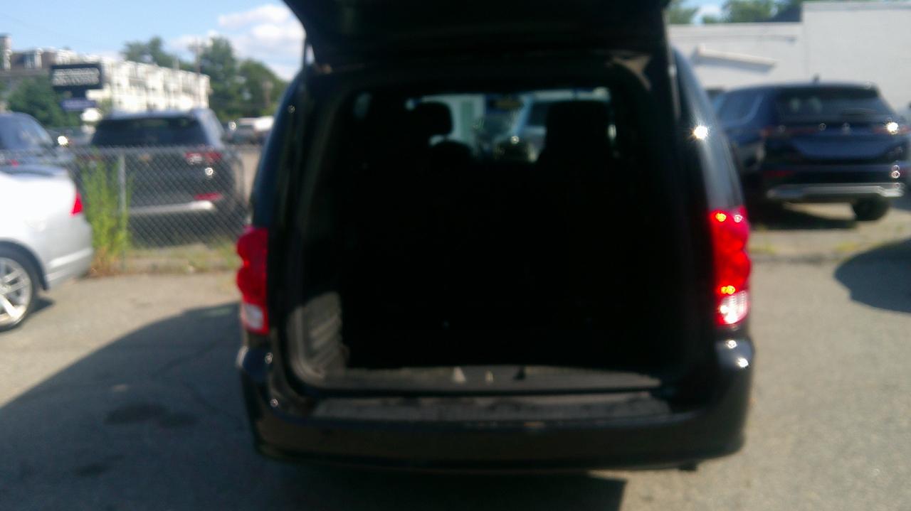 Dodge Grand Caravan SE 2014