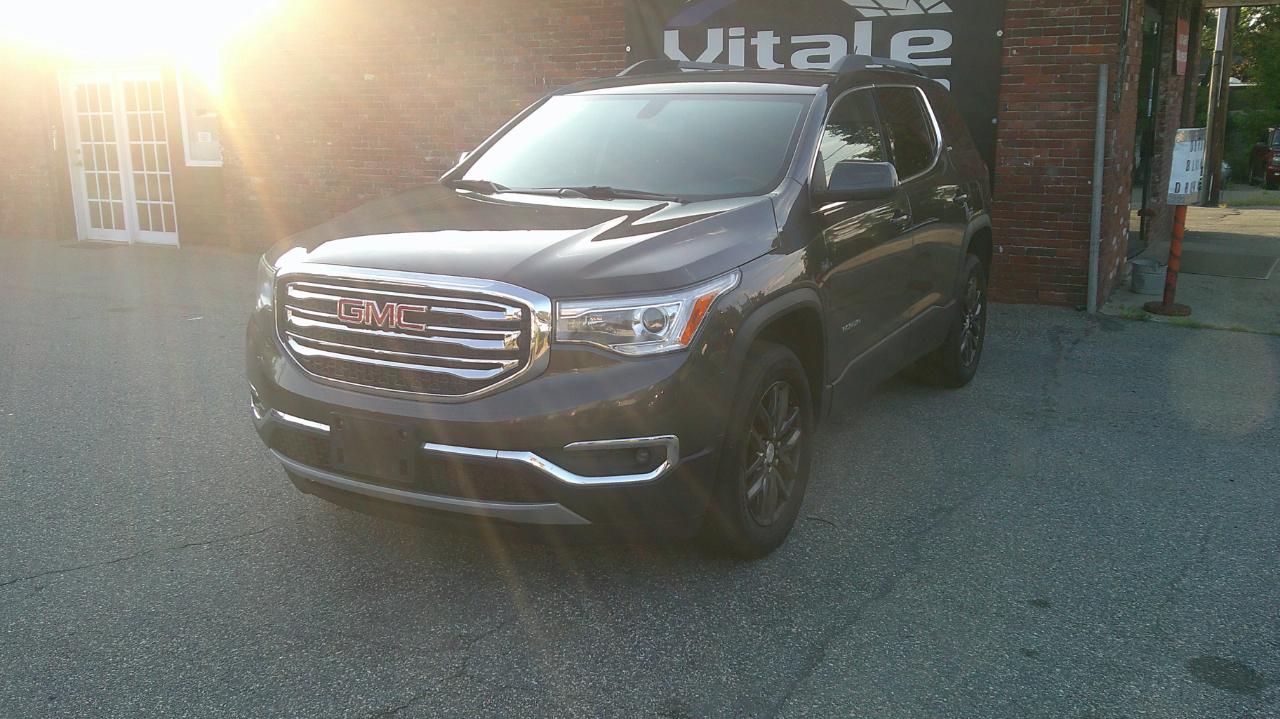 GMC Acadia SLT-1 AWD 2019
