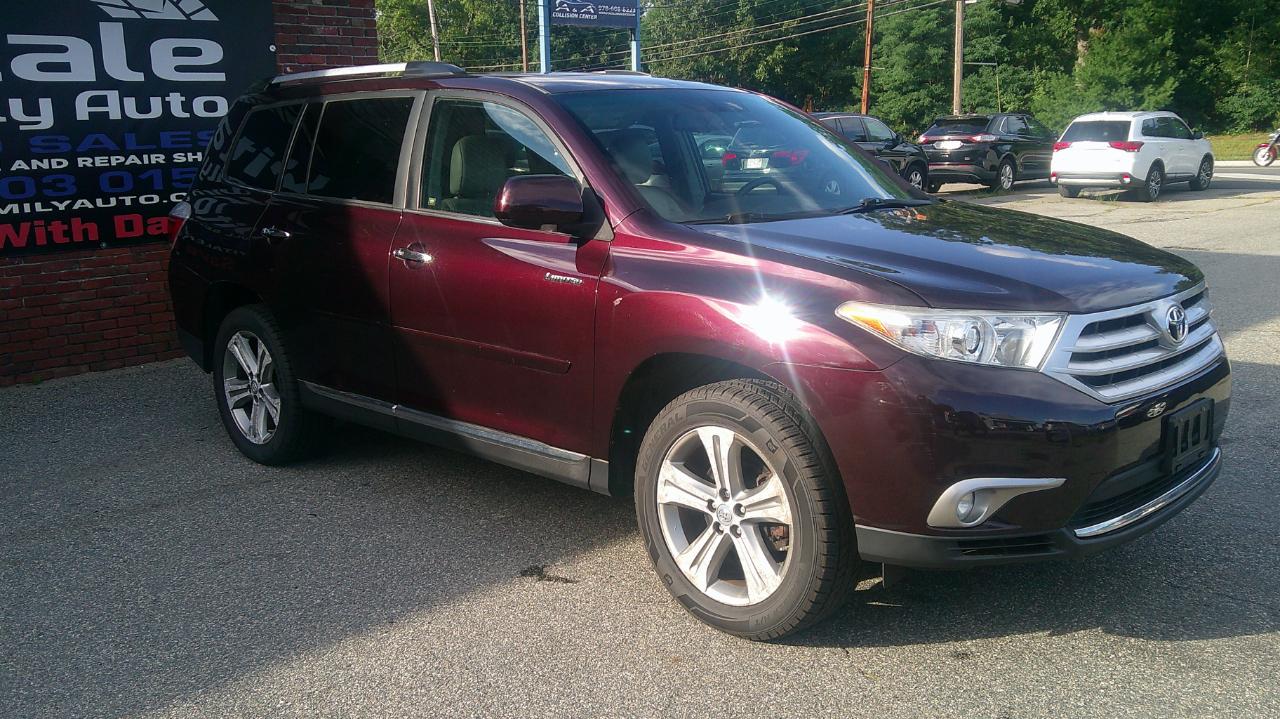 Toyota Highlander Limited 4WD 2011