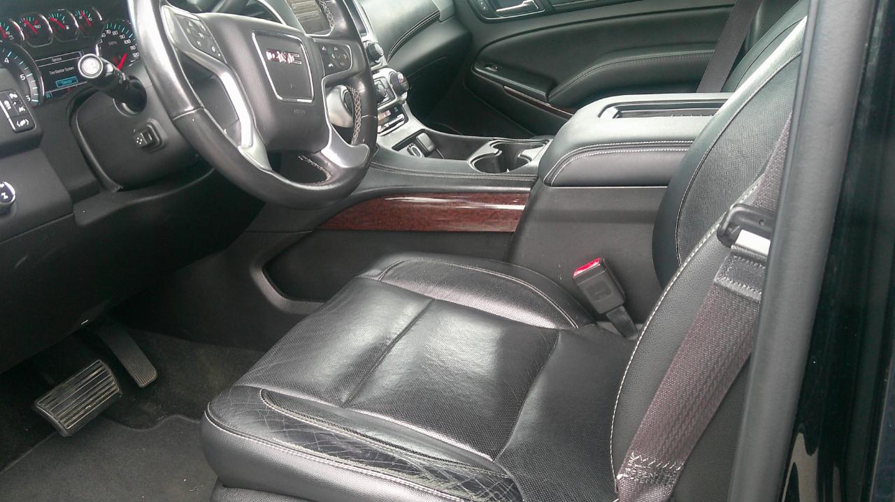 GMC Yukon SLT 4WD 2017