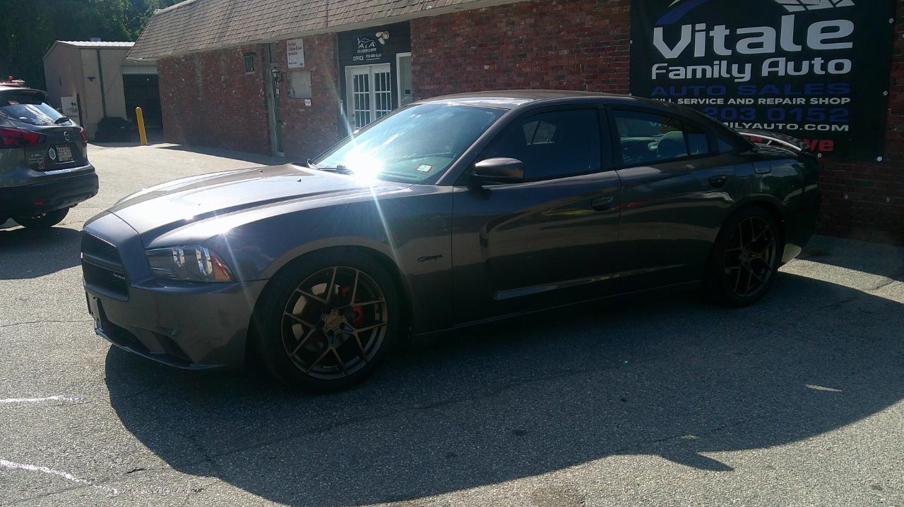 Dodge Charger SE 2013
