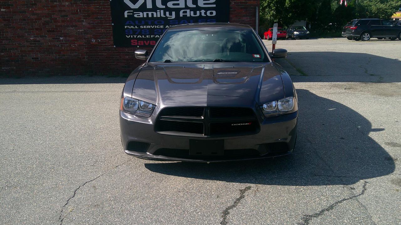 Dodge Charger SE 2013