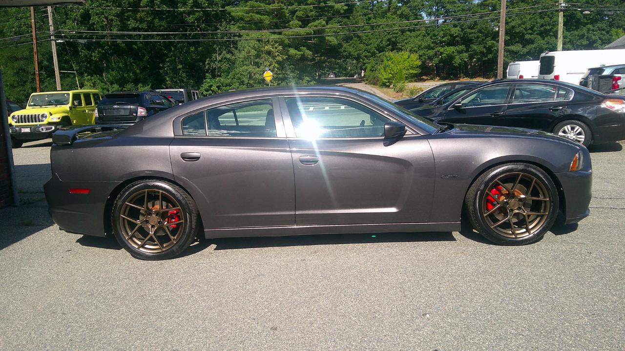 Dodge Charger SE 2013