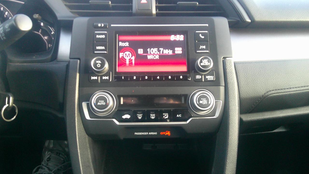 Honda Civic Sedan 4dr CVT LX 2016