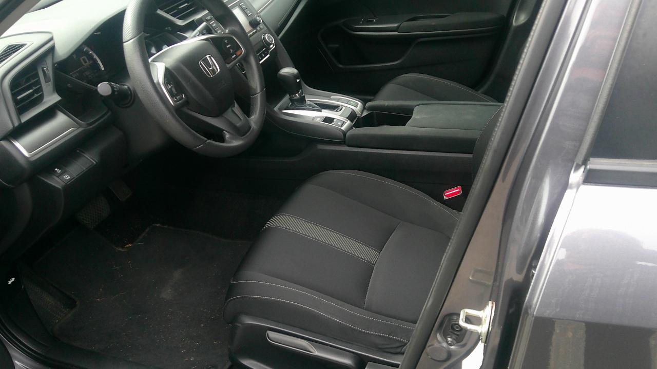 Honda Civic Sedan 4dr CVT LX 2016