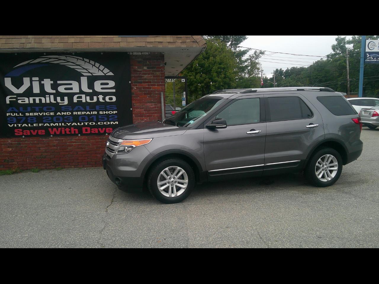 Ford Explorer 4WD 4dr XLT 2013